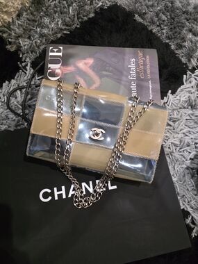 Authentic Chanel Two-Tone Patchwork Jelly Chain Shoulder Bag in Olive & Black